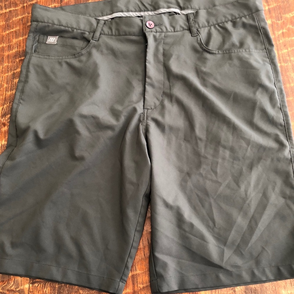 Matte Grey Golf Player Shorts // 36 // OBO